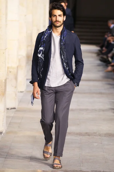 Look 41